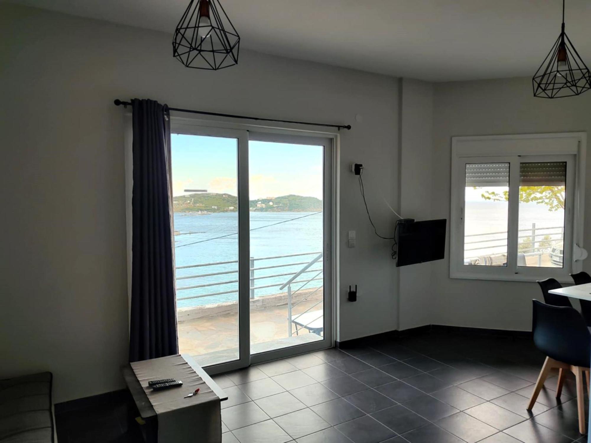 Aegean Beachfront Petriaí Cameră foto